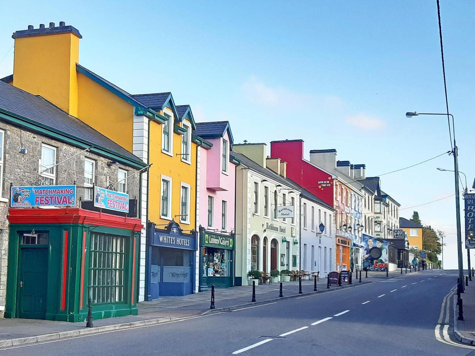 Rathbaun Hotel Lisdoonvarna Extérieur photo